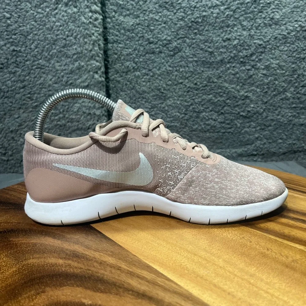Nike Flex Experience RN 8 Women's‎ Running Shoes Rose Gold White Size 7.5